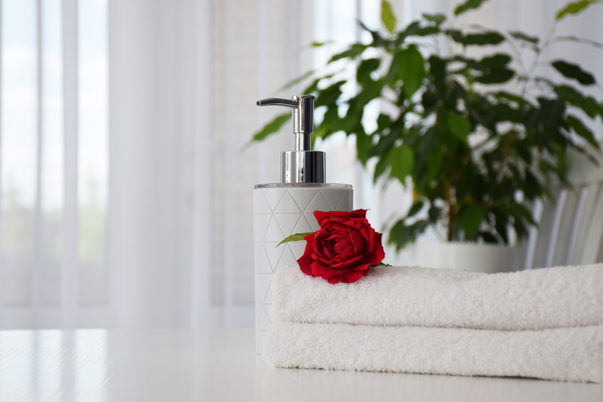 白髪ケアも「香り」で楽しむ!次のVALANROSEの香りは何がいい?